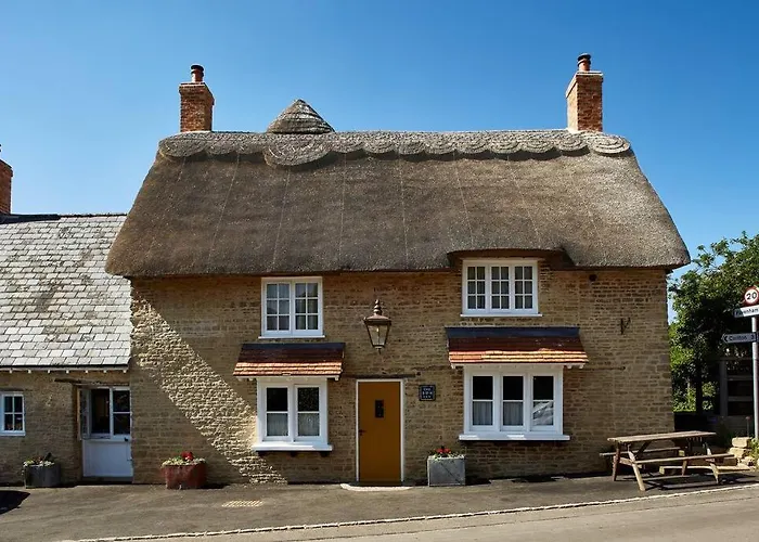 Dawn At The Sun Inn Felmersham, Our Signature Duplex Suite