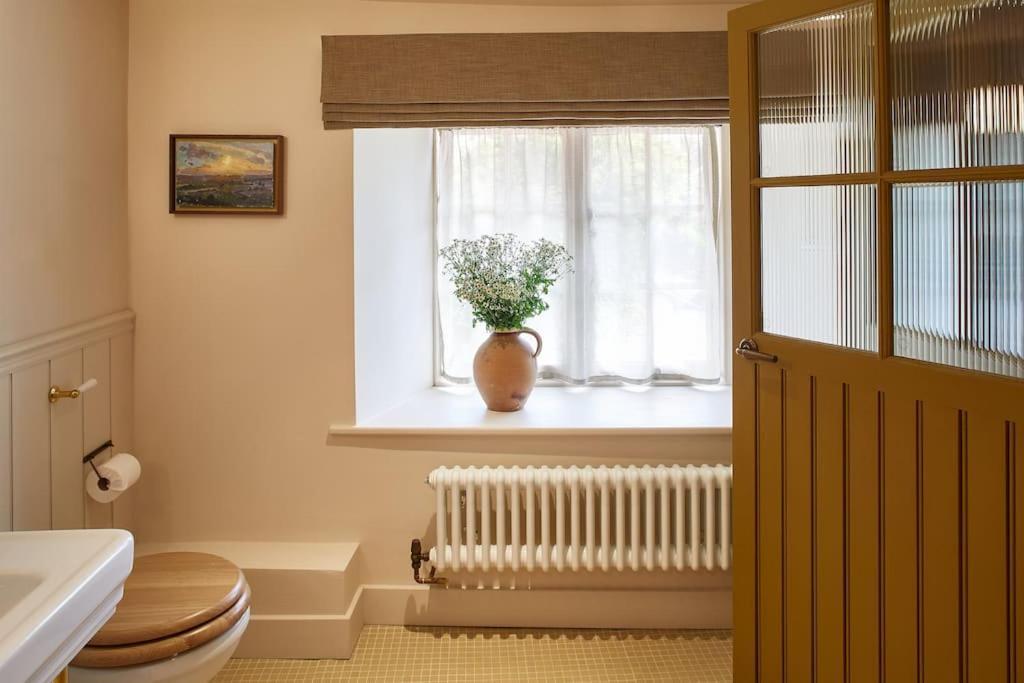Dawn At The Sun Felmersham, Our Signature Duplex * Sharnbrook