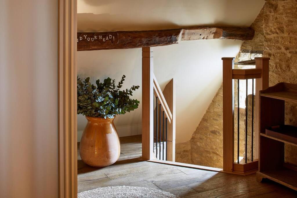 Apartment Dawn At The Sun Felmersham, Our Signature Duplex Sharnbrook